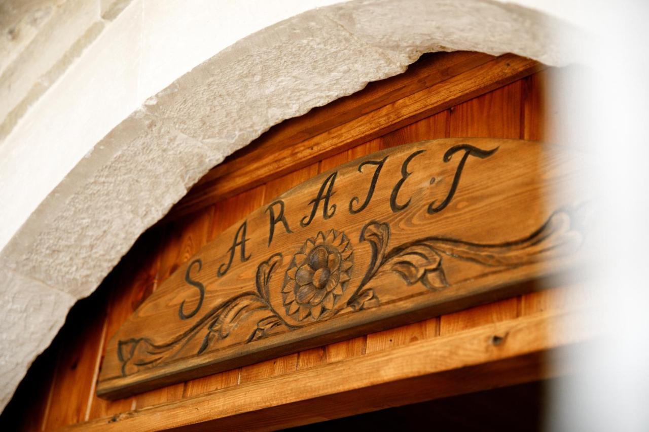 Hotel Sarajet 1821 Gjirokastër 外观 照片